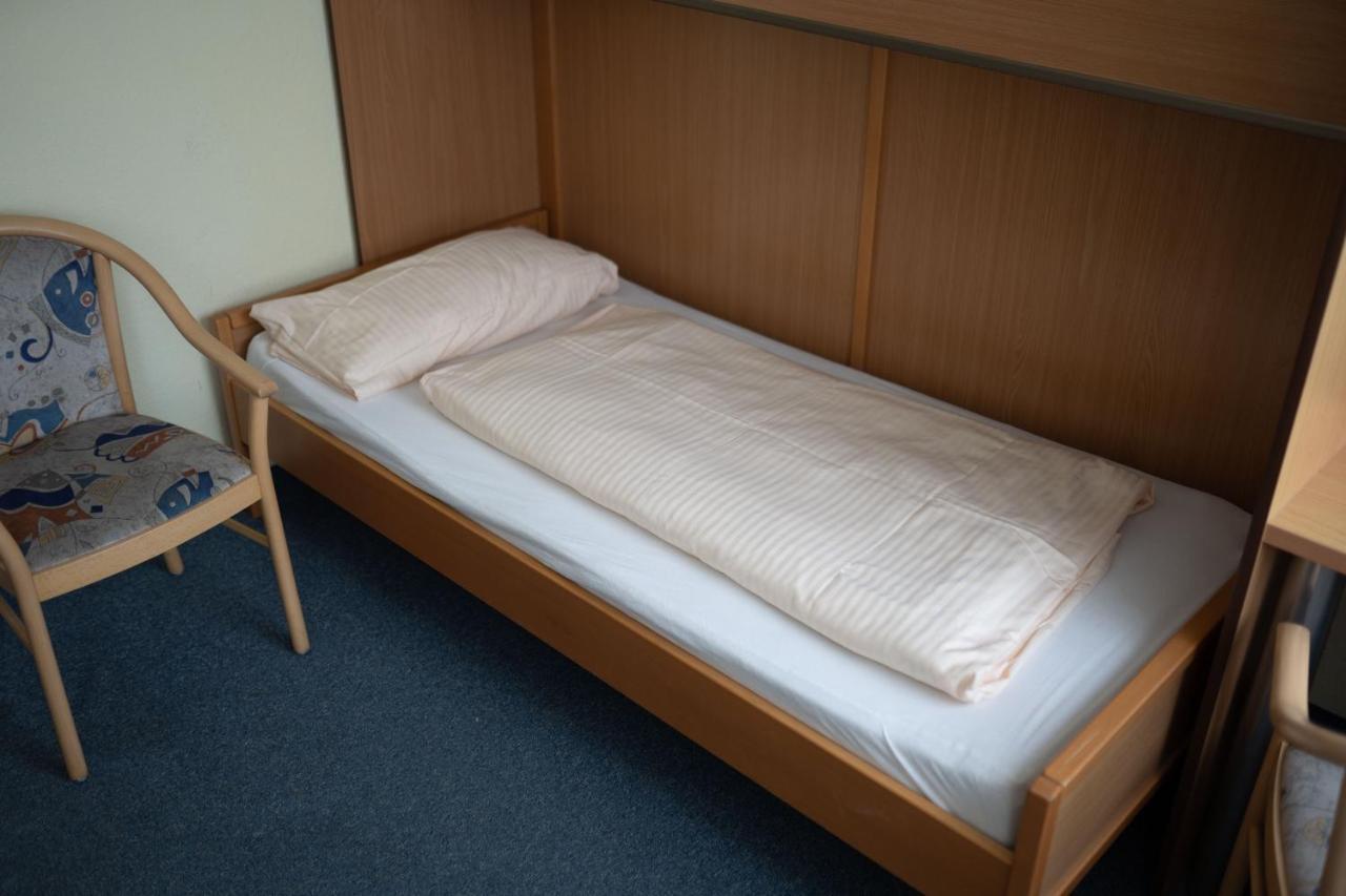 RadlStadl - Brauhaus und Hotel Kaarst Zimmer foto